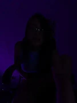 MoonLitDoll online show from July 6, 9:17 pm