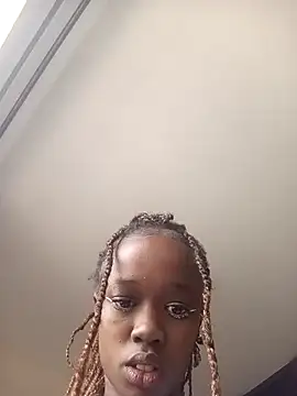 Dark chocolatepythia online show from August 6, 9:11 am