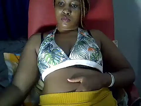 Snapshot of Prettyeviey chatting on June 15, 5:15 pm Prettyeviey online show from June 15, 5:15 pm