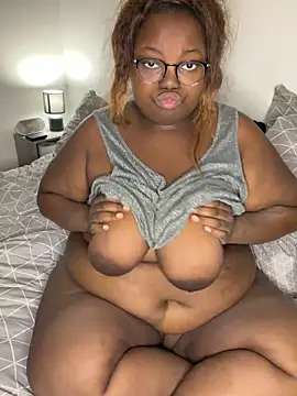 perlebbwblack online show from May 22, 12:44 pm