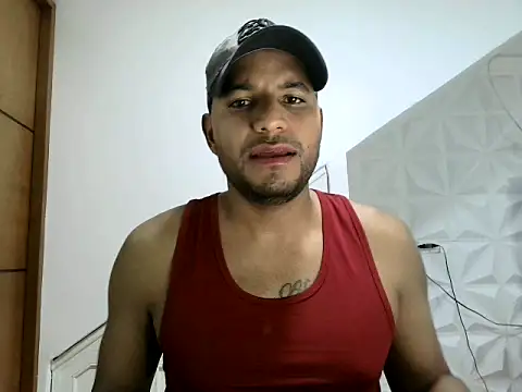 Snapshot of Bruno_vip chatting on May 27, 12:18 am Bruno vip online show from May 27, 12:18 am