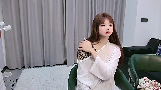 yan-0705 online show from July 11, 5:26 pm