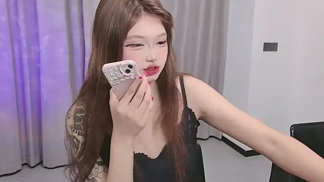 yan-0705 online show from July 31, 1:10 pm