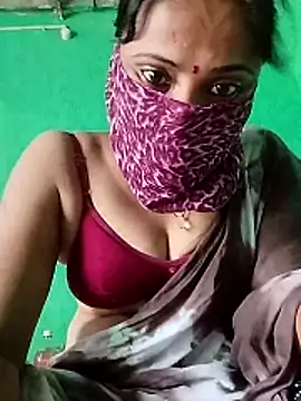Snapshot of sampachatterjee234 chatting on May 29, 3:37 am sampachatterjee234 online show from May 29, 3:37 am