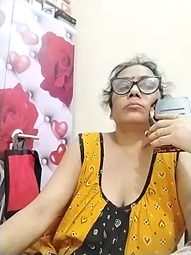 sampachatterjee234 online show from July 10, 4:31 pm
