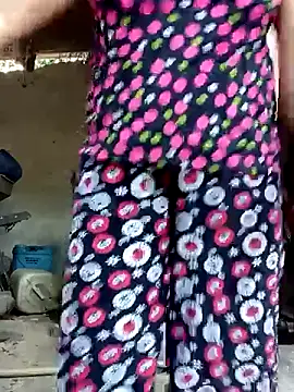 Snapshot of Bong_sexy chatting on May 26, 11:17 am Bong sexy online show from May 26, 11:17 am