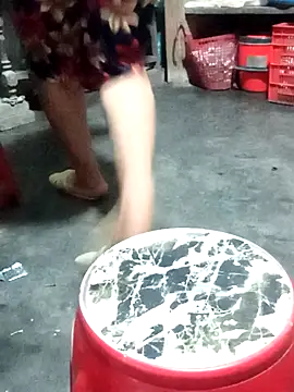 Bong sexy online show from June 17, 12:18 pm