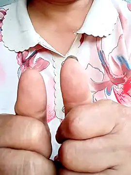 Bong sexy online show from July 17, 11:20 pm