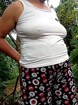 Bong sexy online show from July 25, 11:08 am