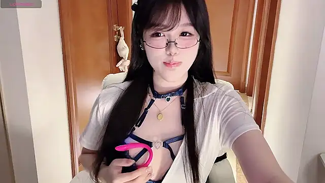 April UU online show from July 7, 10:08 am