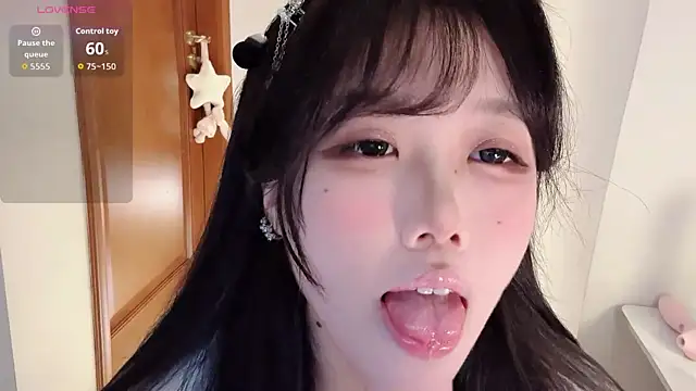 April UU online show from July 11, 12:02 am