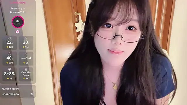 April UU online show from July 18, 11:52 pm