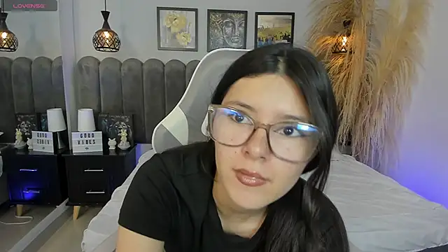 Snapshot of amber_hill__ chatting on May 26, 12:12 pm amber hill online show from May 26, 12:12 pm