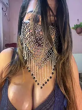 Wildbitchfuckk online show from May 31, 5:31 pm