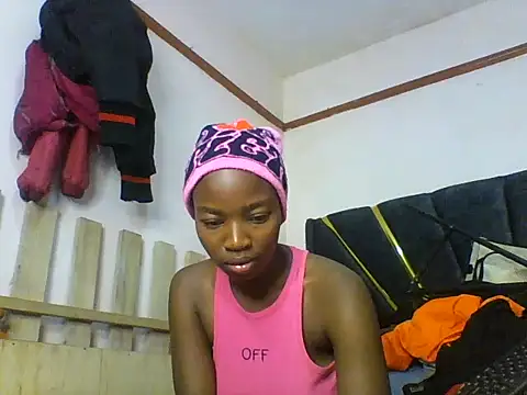 aliana082169 online show from June 6, 2:27 am