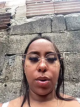 jhenannyy online show from June 15, 1:57 pm