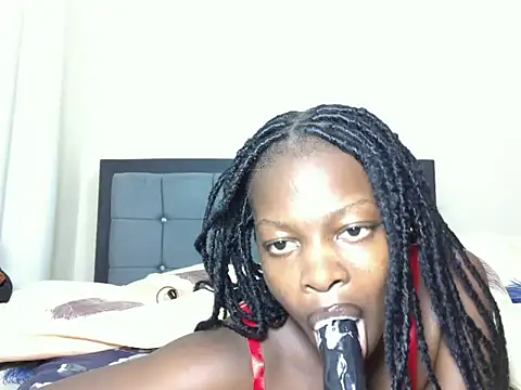 Snapshot of slim_sexy1 chatting on June 17, 10:54 pm slim sexy1 online show from June 17, 10:54 pm