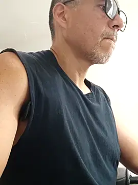 Gaceru01006 online show from June 10, 3:00 pm