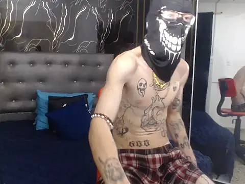 Snapshot of Ryan_Owenss chatting on May 28, 3:26 am Ryan Owenss online show from May 28, 3:26 am
