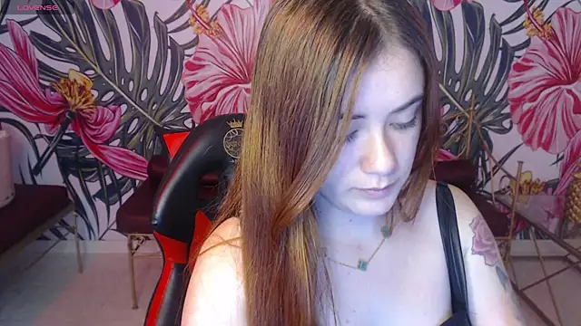 Snapshot of Jenni_arango_ chatting on May 27, 1:08 pm Jenni arango online show from May 27, 1:08 pm