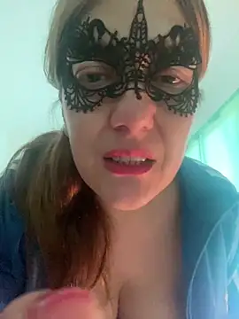 lulupiecitosamor online show from June 12, 11:53 am