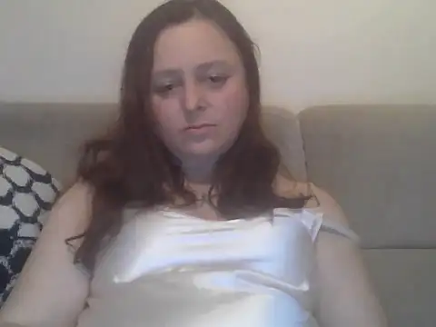 TaylorLovely online show from June 6, 8:13 pm