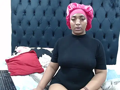 Dope Chick online show from June 15, 3:31 am