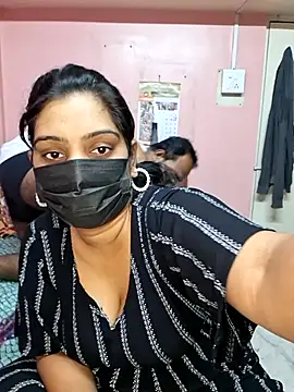 Hornyreshma online show from July 27, 10:44 am