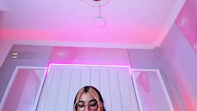 Snapshot of hinnata_sweet chatting on June 11, 2:53 am hinnata sweet online show from June 11, 2:53 am