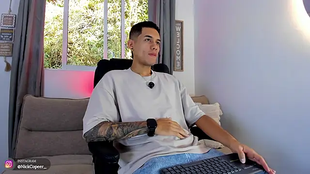 NickCopeer  online show from July 29, 12:36 pm