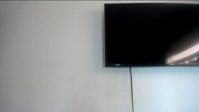Fox Loves online show from May 28, 12:46 pm