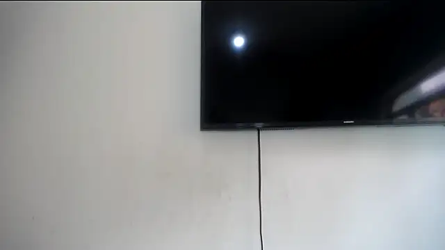 Fox Loves online show from June 14, 6:54 pm