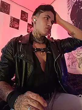 AlecBanne  online show from July 12, 6:54 pm
