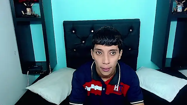 Snapshot of jl_brayan12 chatting on May 28, 3:31 pm jl brayan12 online show from May 28, 3:31 pm
