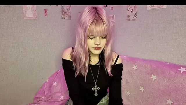 VelvetAlice online show from June 12, 9:25 pm