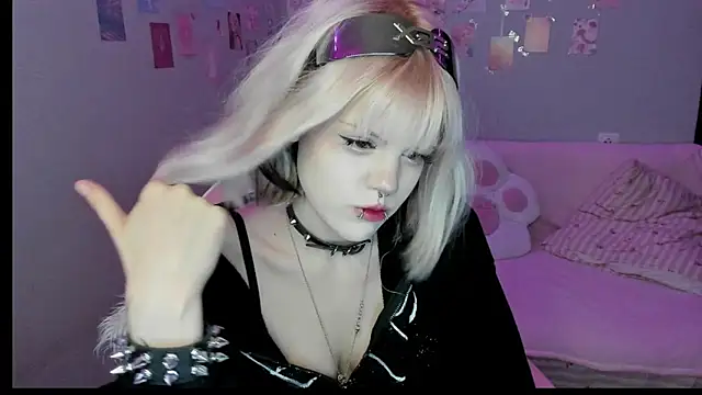 VelvetAlice online show from July 16, 9:10 pm