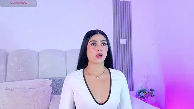 AuroraTaylor1 online show from June 20, 10:12 pm