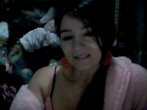 Anlly garcia002 online show from June 7, 5:33 am
