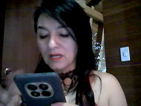 Anlly garcia002 online show from June 13, 8:29 pm
