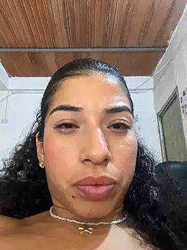 Miily 0 online show from June 25, 5:12 am
