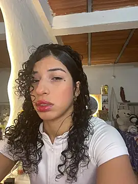 Miily 0 online show from July 31, 3:28 am