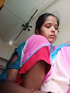 Snapshot of deepikasharma89 chatting on July 21, 2:58 am deepikasharma89 online show from July 21, 2:58 am