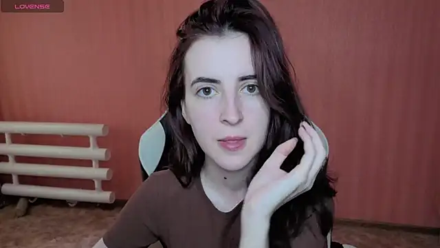 reaissss online show from June 12, 5:39 am