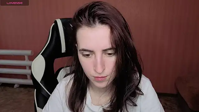 reaissss online show from June 18, 6:46 am