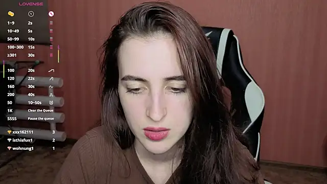 reaissss online show from July 28, 3:21 pm