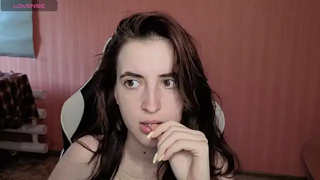 reaissss online show from August 1, 6:12 am