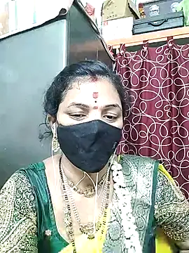 Snapshot of Leela_555 chatting on July 26, 9:05 am Leela 555 online show from July 26, 9:05 am