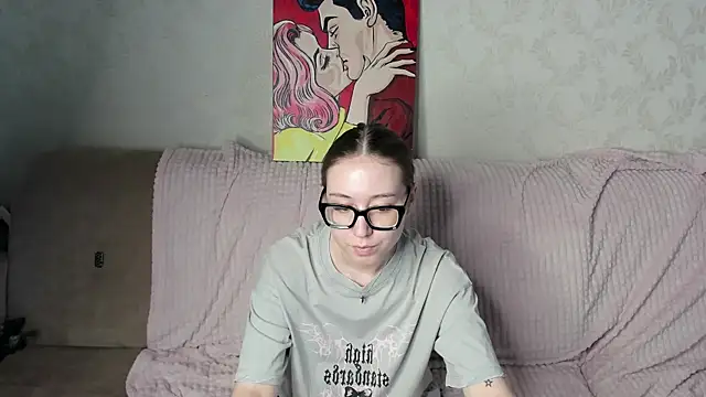  kitti meow  online show from June 24, 6:34 am