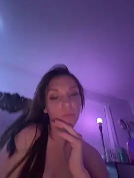 cynGoddess online show from June 12, 3:16 am