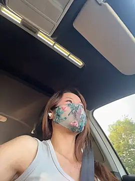 kiss loo online show from July 25, 11:35 pm
